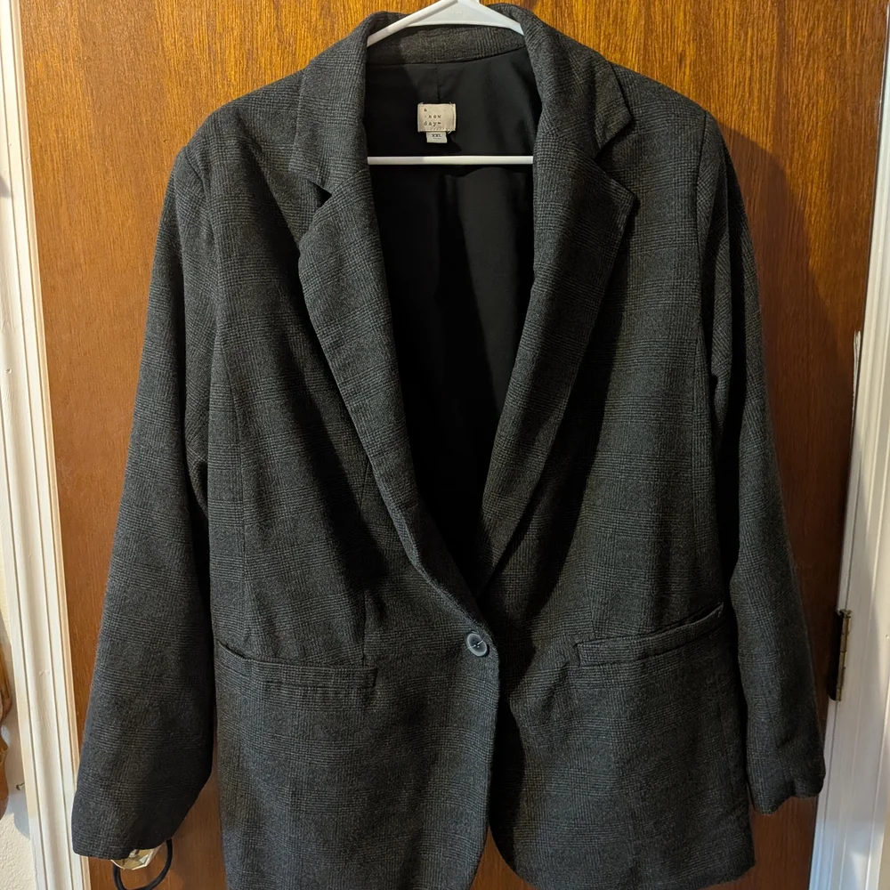 A New Day Charcoal Blazer - Picture 1 of 4